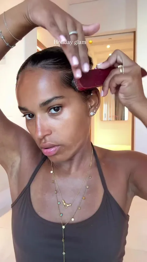 Glowy Summer Evening Makeup in Santorini